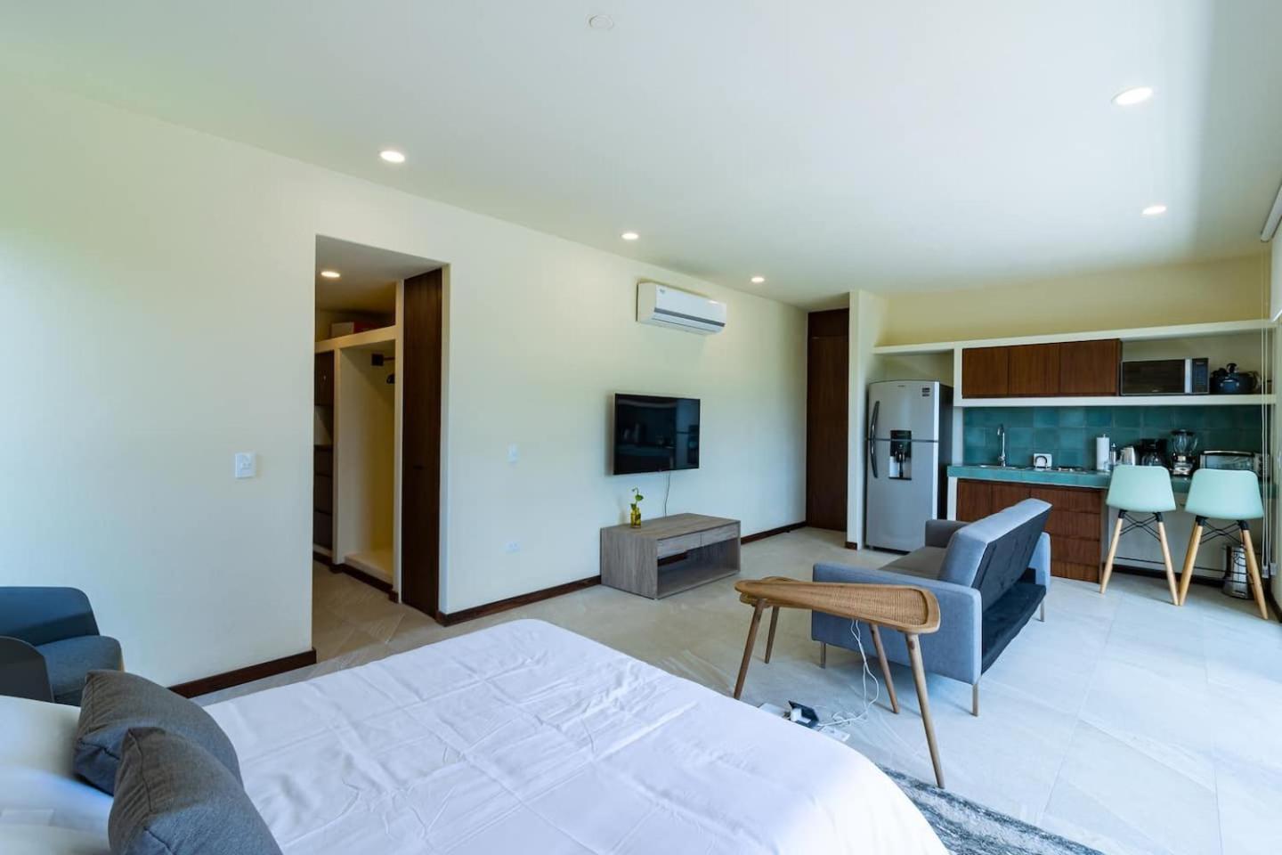 Pool View Loft Steps From The Ocean In Punta Cocos - C101 Hotel Isla Holbox Luaran gambar